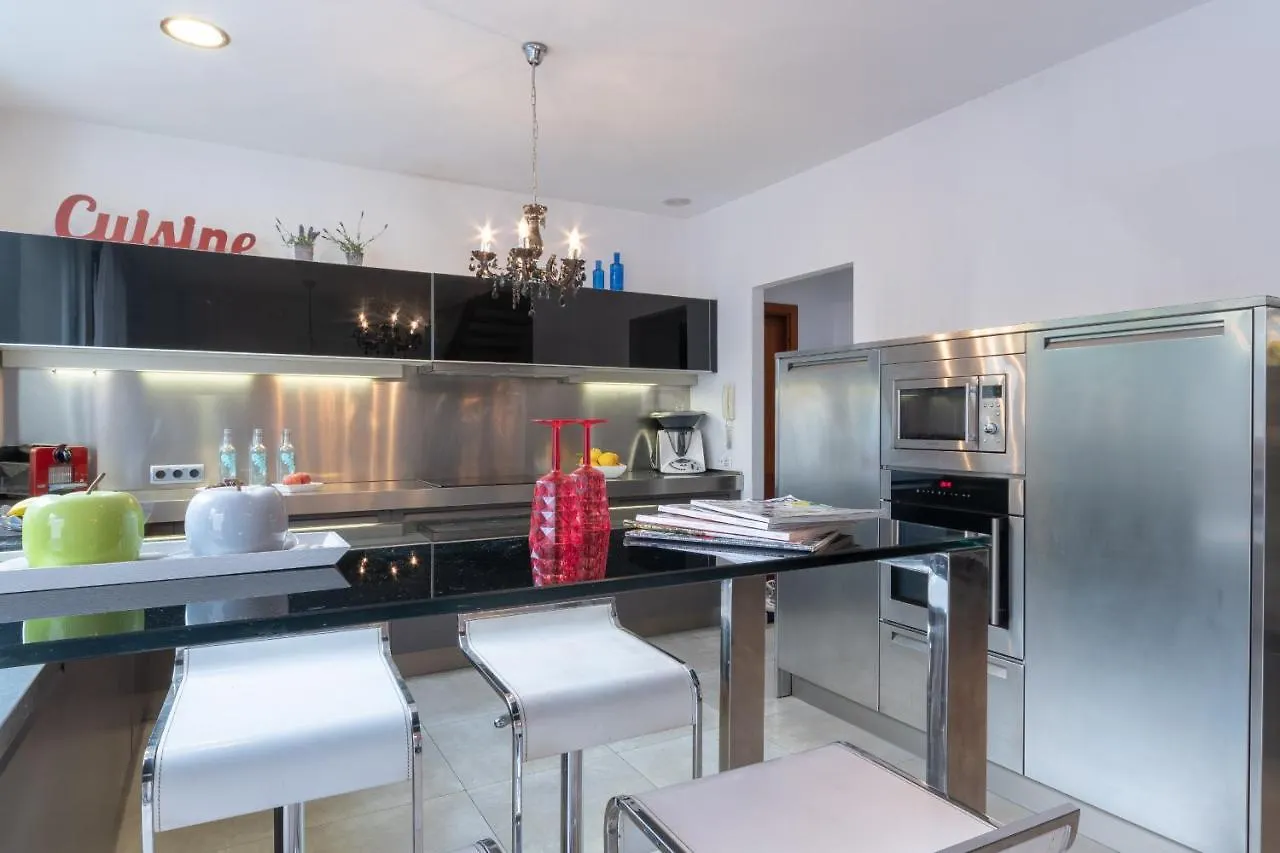 New! Villa Boutique Mallorca يوسيتا